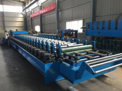 2019 New finished roofing sheet roll forming machine exported to France