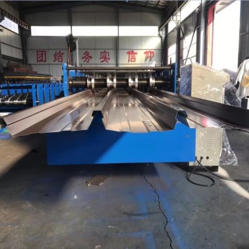 Buckle Plate Roll Forming Machine