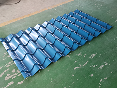 Glazed tile roll forming machine