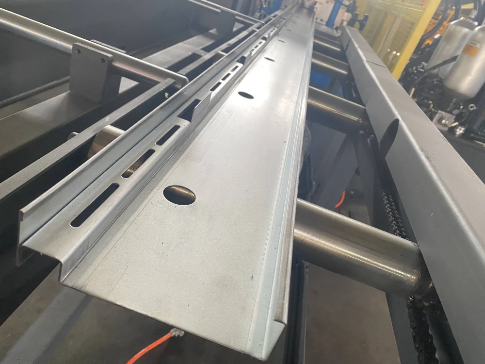 Fully Automatic C-T Stud and J Track Roll Forming Production Line with - "Fully Fully Automatic C-T Stud and J Track Roll Forming Production Line with - 14 1 1788144331 7agY