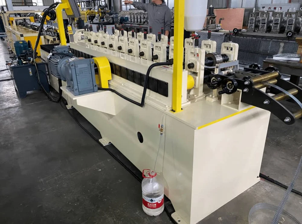 High-Precision Steel Wall Angle Roll Forming Machine - "